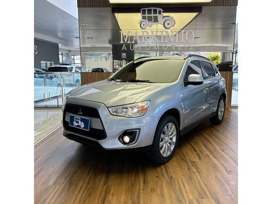 MITSUBISHI ASX 2.0 4X2 16V GASOLINA 4P AUTOMÁTICO MITSUBISHI ASX 2.0 4X2 16V GASOLINA 4P AUTOMÁTICO